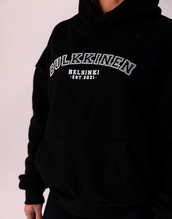 HKI Oversize Hoodie Deep Black